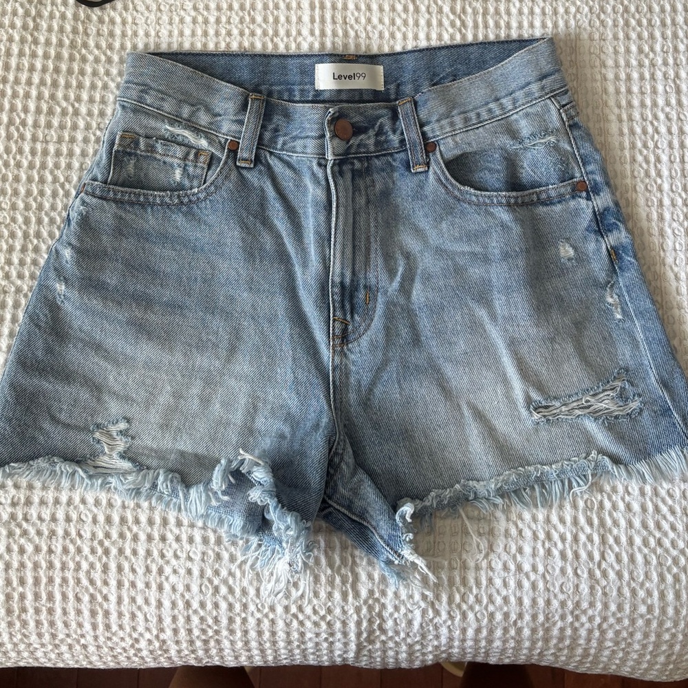 Level 99 Blue Jean Shorts Distressed High-Waisted